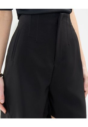 Bermuda Para Mujer  Color Negro Marca Patprimo #30100366