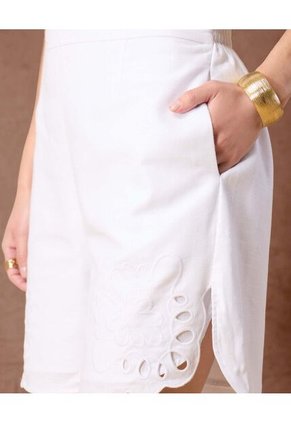 Bermuda  Para Mujer Slim Corto Color Blanco Marca Patprimo #30100408