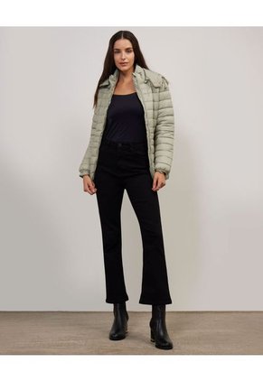 Jean Para Mujer Flare Color Negro Marca Patprimo #30160372