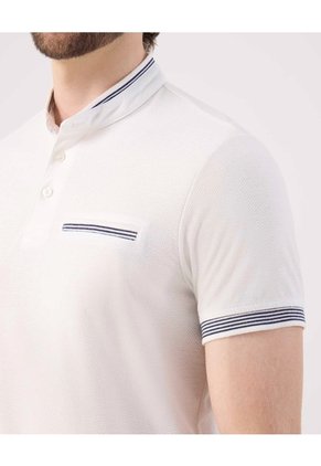 Polo Con Diseño En Contraste Para Hombre Blanco Patprimo