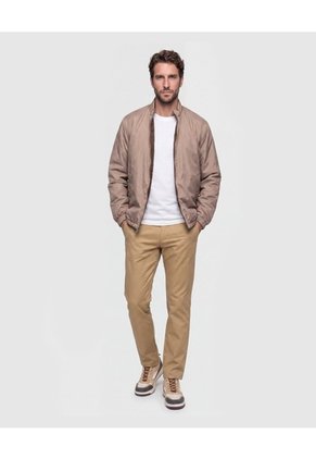 Camiseta Tejida Unicolor Para Hombre Crema Patprimo