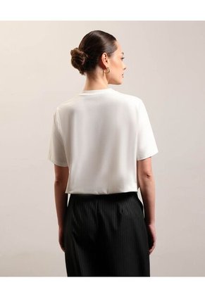 Camiseta Para Mujer Manga Corta Moda Color Crudo Marca Patprimo #30097861