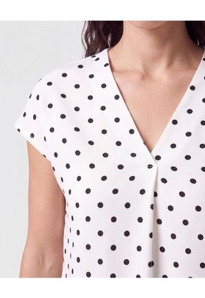 Camiseta Cuello En V Para Mujer Blanco Patprimo