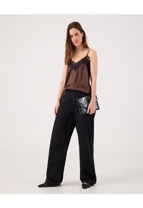 Top Para Mujer Cuello V Color Café Marca Patprimo #30220111