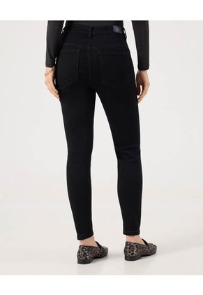 Jean Para Mujer Curvy Color Negro Marca Patprimo #30160478