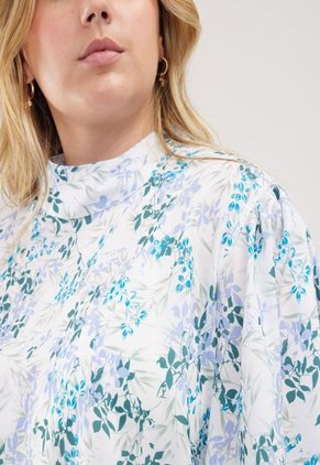 Blusa Para Mujer Manga Corta Color Blanco Marca Patprimo #14121341