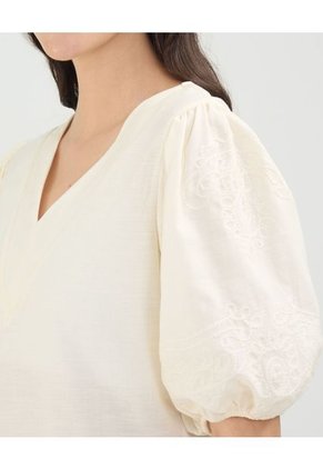 Blusa Para Mujer Manga Corta Color Crema Marca Patprimo #30123402