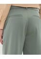 Pantalón Fluido Con Prenses  Para Mujer Verde Patprimo de Patprimo