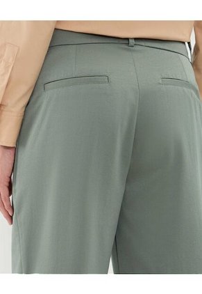 Pantalón Fluido Con Prenses  Para Mujer Verde Patprimo