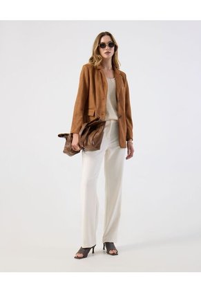 Chaqueta  Para Mujer Estructurada Color Café Marca Patprimo #30080603