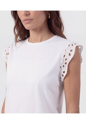 Camiseta Manga Sisa Con Ojalillo   Para Mujer Blanco Patprimo
