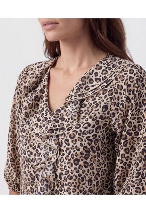 Blusa Con Boleros Frontales Y Manga ¾  Para Mujer Café Patprimo