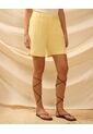 Bermuda Con Pinzas Frontales   Para Mujer Amarillo Patprimo de Patprimo