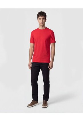 Camiseta Regular Fit Unicolor Para Hombre Rojo Patprimo