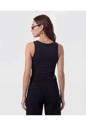 Camiseta Manga Sisa Con Cuello En U Para Mujer Negro Patprimo