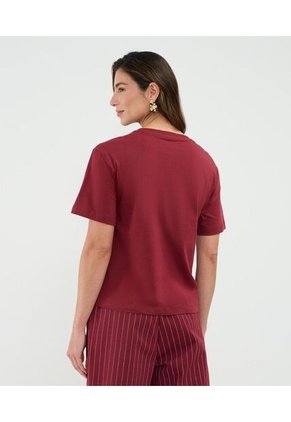 Camiseta Para Mujer Manga Corta Cuello Redondo Color Vino Marca Patprimo #30093713