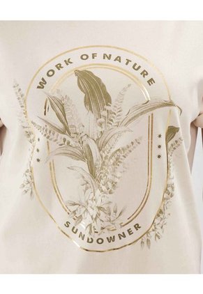 Camiseta Para Mujer Patprimo Color Beige Material 100% Algodón