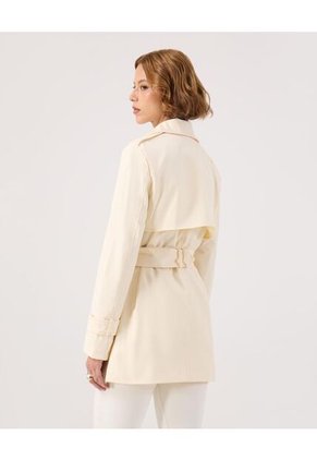 Chaqueta Para Mujer Trench Color Crema Marca Patprimo #30080571