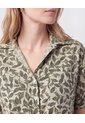 Camisa De Mujer Con Bolsillo Doble Frontal  Para Mujer Verde Patprimo de Patprimo