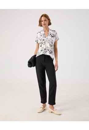 Camiseta Para Mujer Manga Corta Cuello V Color Blanco Marca Patprimo #30093851