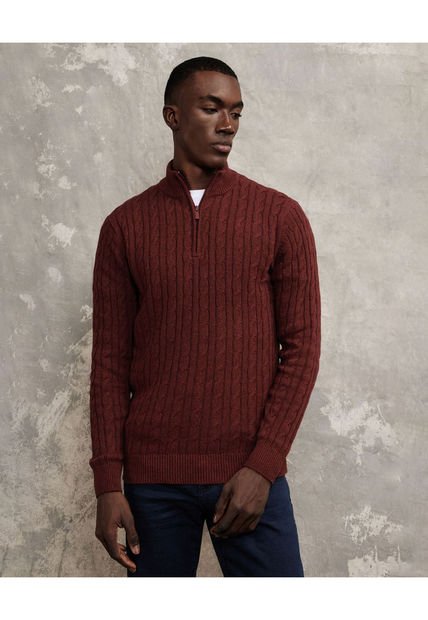 Saco Para Hombre Cuello Alto O Cuello Tortuga Color Vino Marca Patprimo #44330202