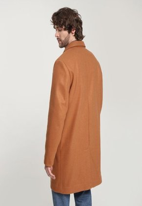 Abrigo  Hombre Patprimo Blanco 44080285-8002