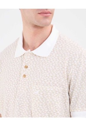 Polo Para Hombre Cuello Tejido Con Bolsillo Color Crema Marca Patprimo #44112741