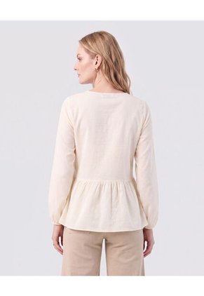 Blusa Unicolor Con Pechera Calada Mujer Para Mujer Crema Patprimo