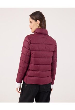Chaqueta Para Mujer Acolchada Color Vino Marca Patprimo #30080563