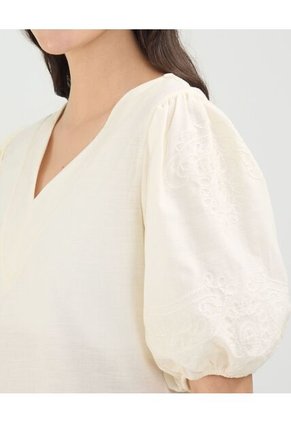 Blusa Para Mujer Manga Corta Color Crema Marca Patprimo #30123402