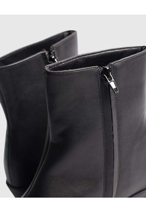 Botas Para Mujer Botin Color Negro Marca Patprimo #30670030