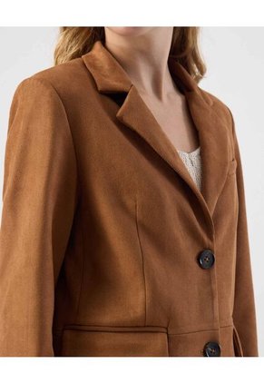 Chaqueta  Para Mujer Estructurada Color Café Marca Patprimo #30080603