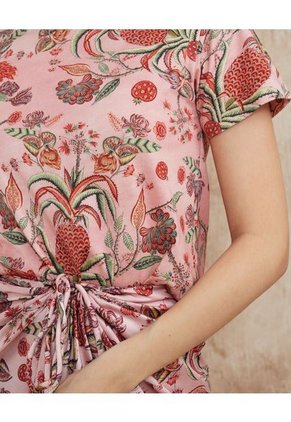 Camiseta Manga Corta Estampada Campaña Beatriz Camacho  Para Mujer Rosa Patprimo