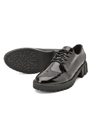 Zapato De Dama Negro PD BIBIANA