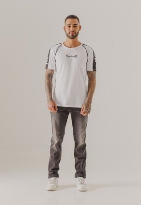 Camiseta Blanco-Negro People Éxito