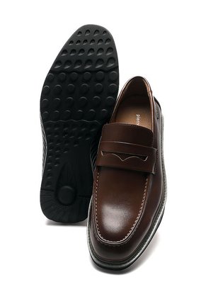 Zapato Casual Mocasin Marrón Pierre Cardin PC8663-B