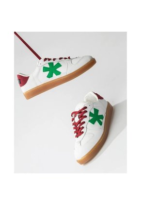 Tenis Pisos Para Hombre Flat Blanco Puro Vino Pino
