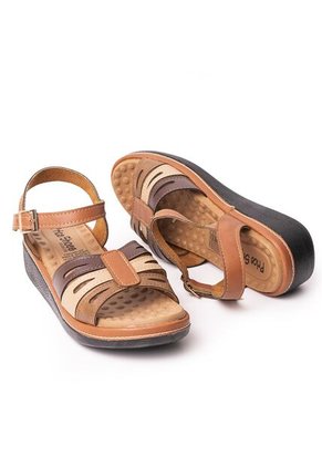 Price Shoes Sandalia Confort Para Mujer 6925624TIERRA