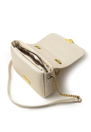 Price Shoes Bolso Moda Para Mujer 122M-7DORADO