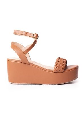 Price Shoes Plataforma Para Mujer 9521255MIEL