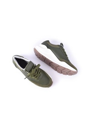 Priceshoes Tenis Moda Mujeres 962Keniaverde