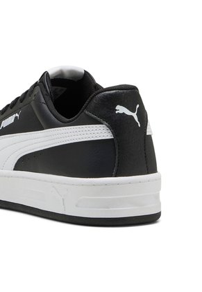 TENIS PUMA HOMBRE 402223 14 COURT CLAS Talla 7