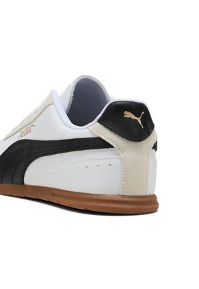 TENIS PUMA HOMBRE 402612 07 SUPER TURI Talla 7