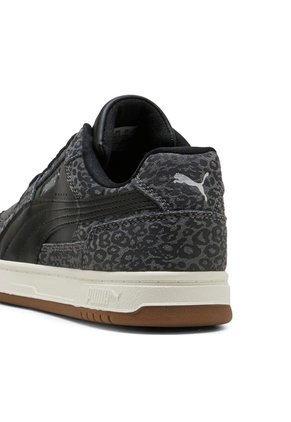 TENIS PUMA MUJER 408240 01 CAVEN III Talla 8