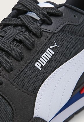 Tenis Lifestyle Negro-Blanco-Rojo Puma St Runner V3 Mesh