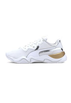 Tenis Blanco Puma Zone XT Metal 193032-01