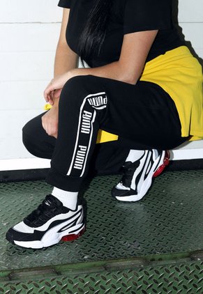 Tenis Lifestyle Negro-Blanco Puma Cell Stellar Wn's