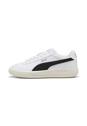 Tenis Marca Puma Club Original Blanco Mujer