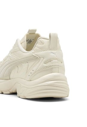 Tenis Deportivos Puma Original Milenio Tech Beige Para Mujer