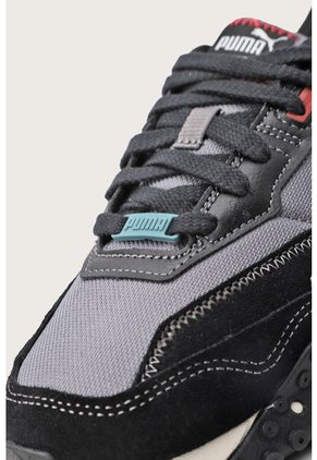Tenis Lifestyle Negro-Gris-Coral PUMA Blktop Rider